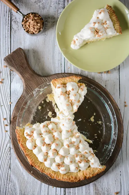 Banana Brickle Cream Pie