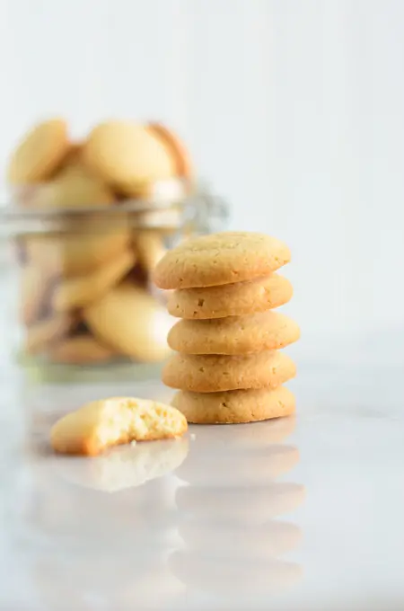 Homemade Vanilla Wafers