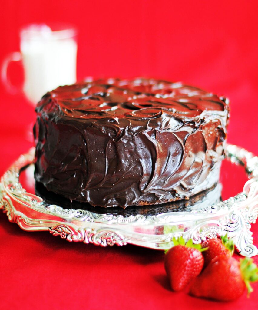 old-fashioned-chocolate-cake-the-cake-chica