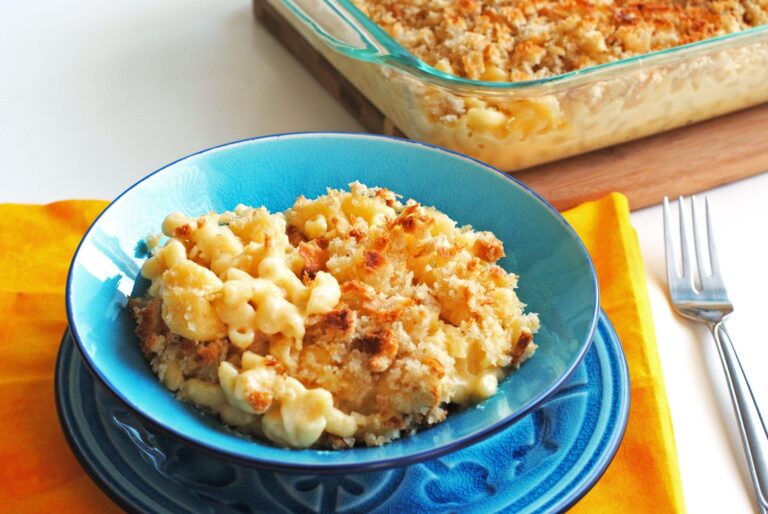 Classic Macaroni and Cheese The Cake Chica