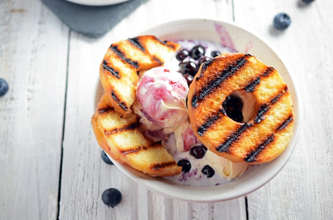 Grilled Doughnuts with Blueberry Sauce