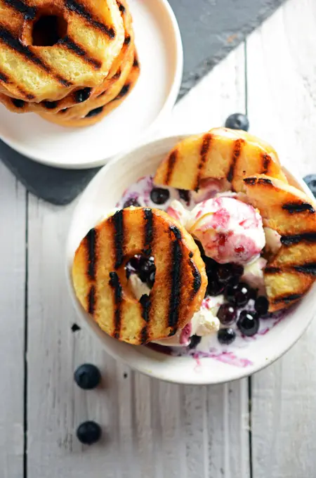 Grilled Doughnuts with Blueberry Sauce