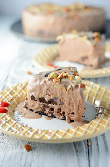 Rocky Road Sundae Pie