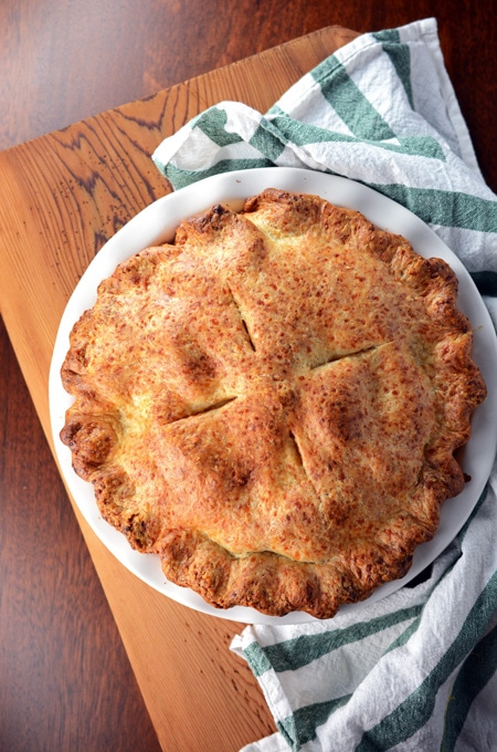 Apple Pie with Cheddar Cheese Crust | The Cake Chica