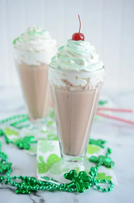 Mint Chocolate Chip Milkshakes