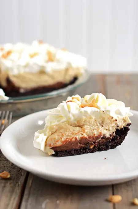 Chocolate Peanut Butter Cream Pie