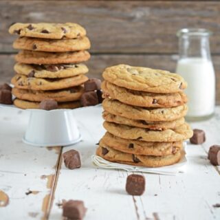 Snickers Chocolate Chip Cookies | Made with Snickers Bites