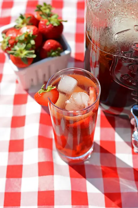 Strawberry Sun Tea