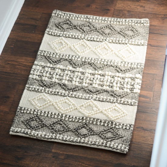 Billie Hand-Tufted Cotton/Wool Gray/Ivory Area Rug