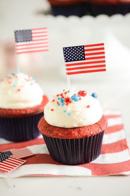 July 4th Red Velvet Cupcakes | The Cake Chica