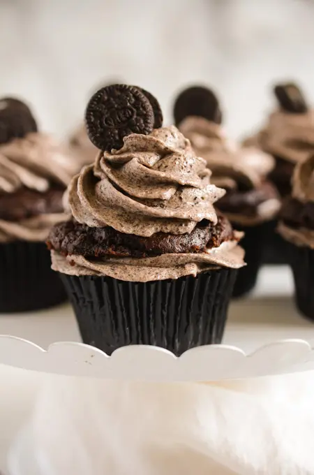 Cookies and Cream Cupcakes