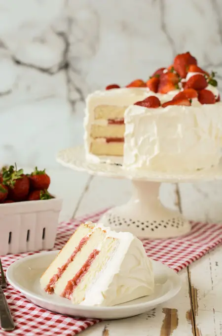 White Cake with Strawberry Filling