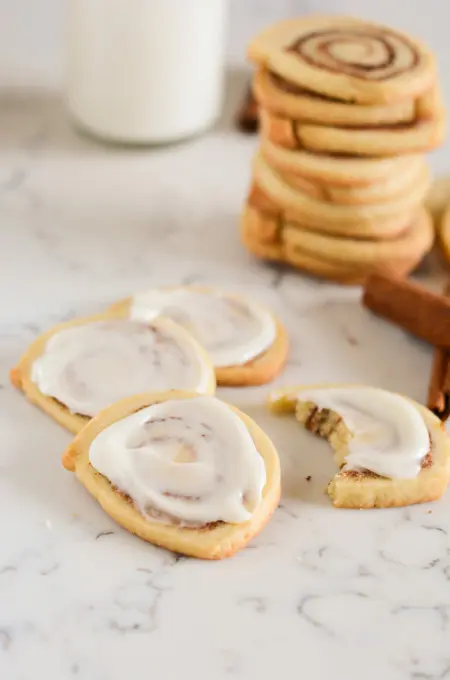 Cinnamon Roll Cookies