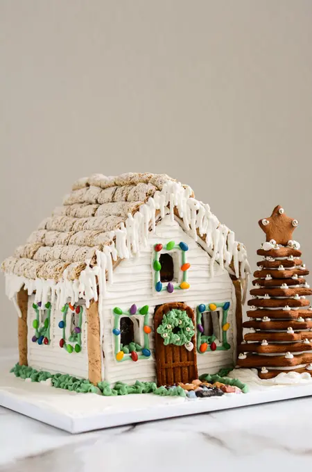 The EASIEST Gingerbread House Recipe - Thistlewood Farm