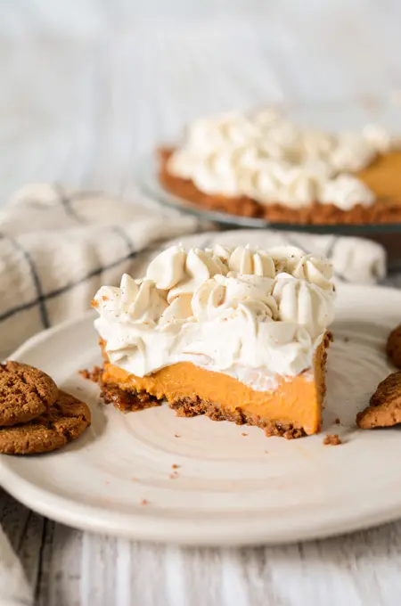 Pumpkin Pie with Gingersnap Crust