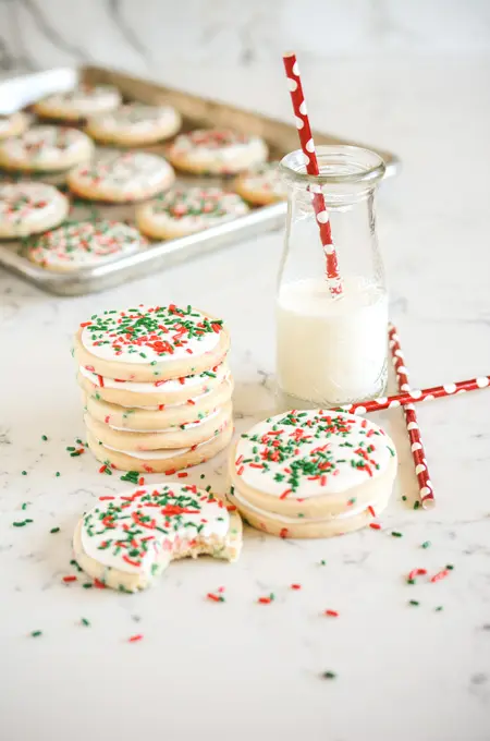 10 Tools/Supplies for Fancy Sugar Cookies and A GIVEAWAY!