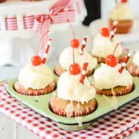 Root Beer Float Cupcakes