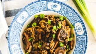 Easy Mushroom Ramen Noodles - The Cake Chica