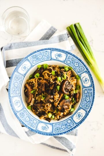 Easy Mushroom Ramen Noodles