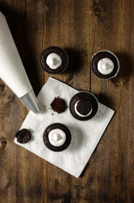 Hot Cocoa Cupcakes