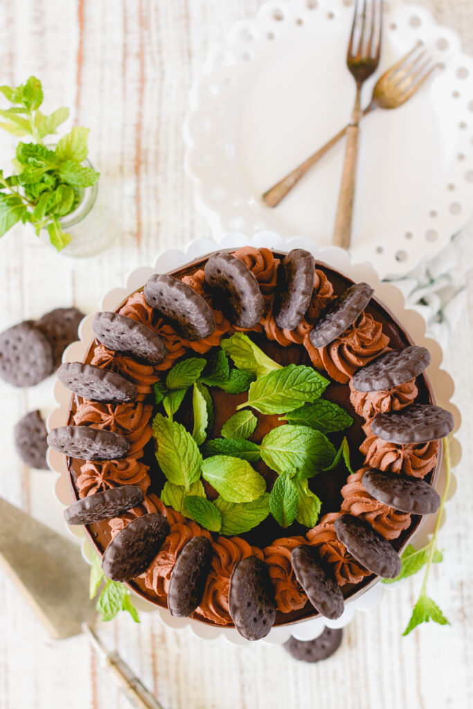 Chocolate Mint Cookie Layer Cake