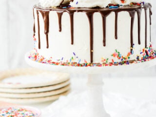 Brownie A La Mode Layer Cake - The Cake Chica