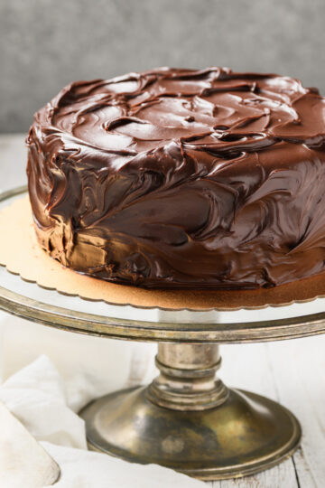 Old-Fashioned Chocolate Cake