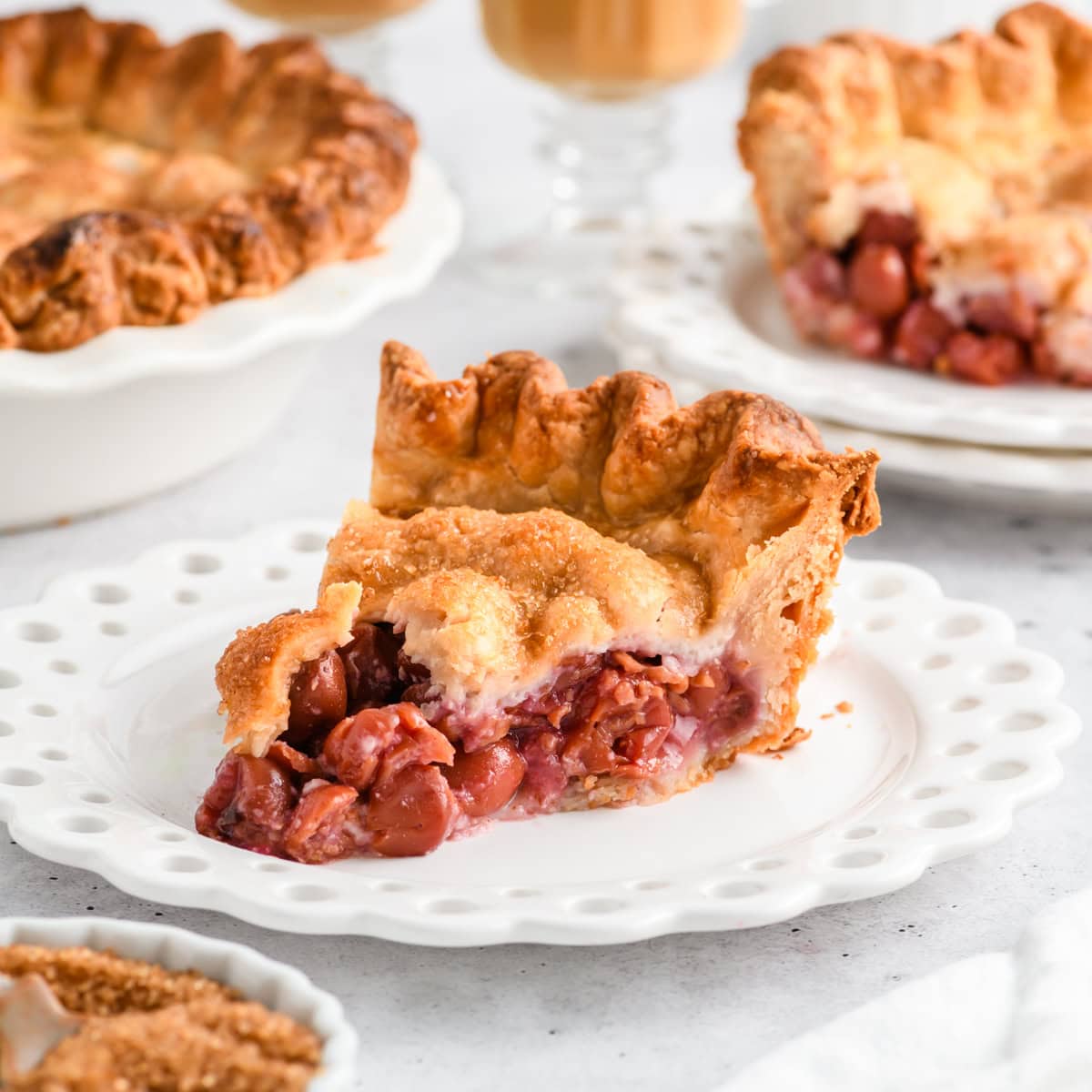 Easy Cherry Pie - The Cake Chica