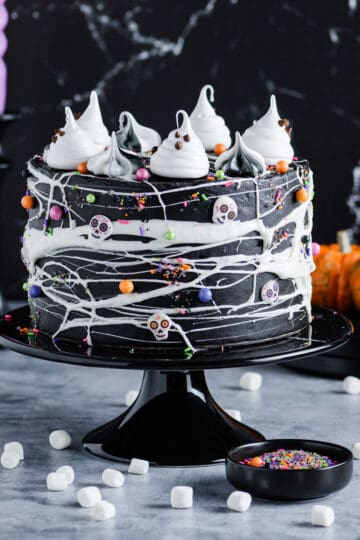 Black Velvet Halloween Cake cover image.