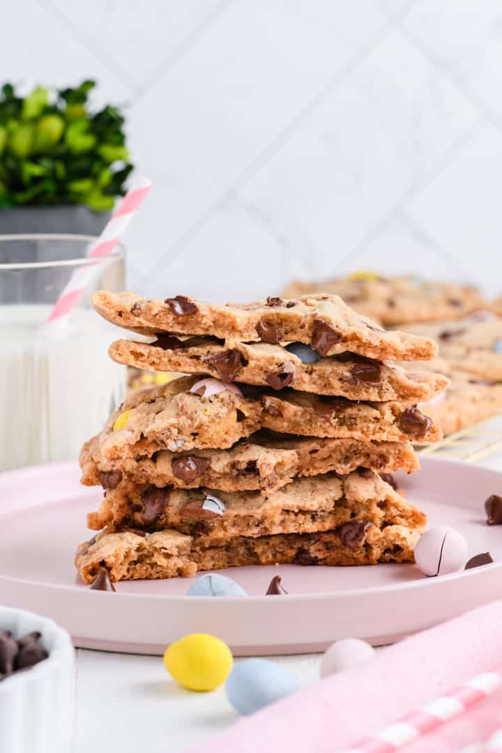 Macro shot of broken stacked  Easy Easter Chocolate Chip Cookies with melty chocolate chips.
